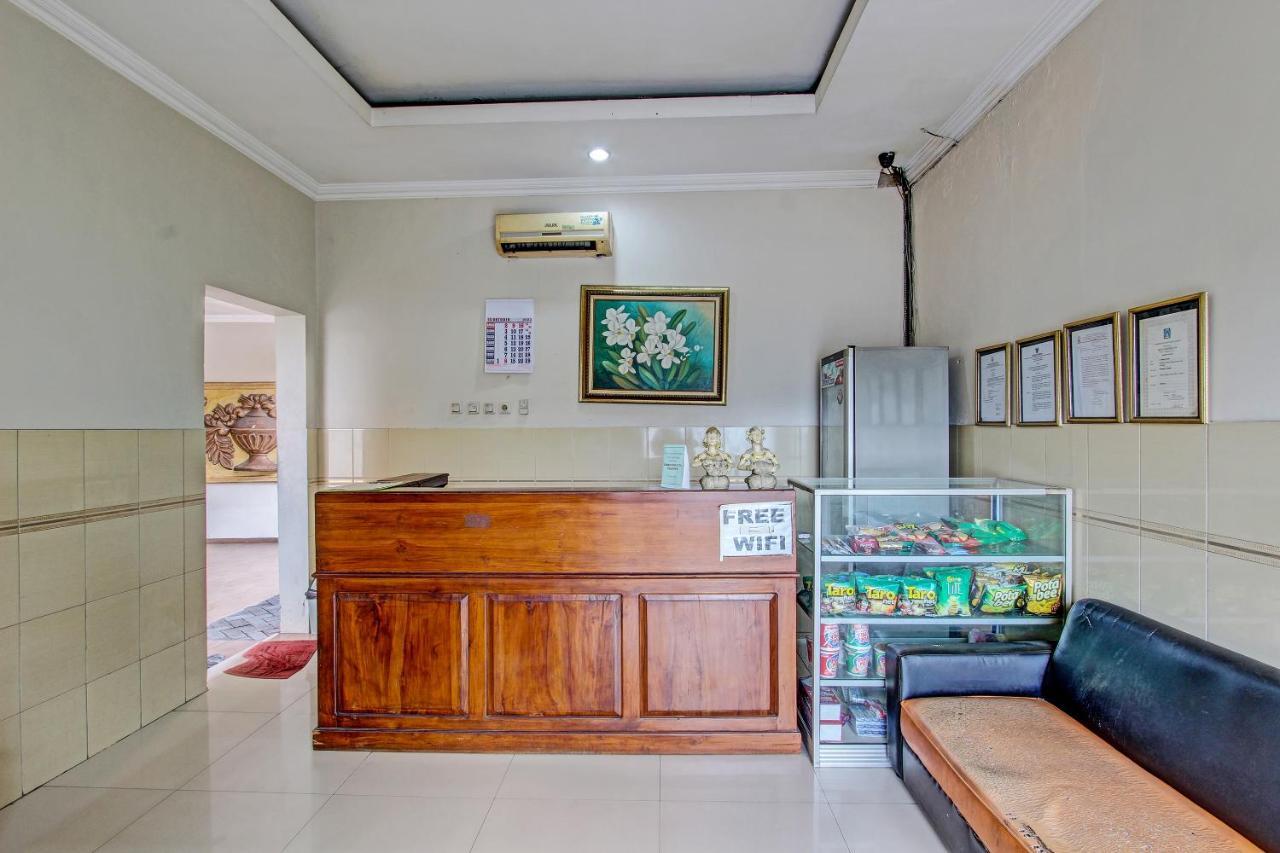 Oyo 91785 Hotel Srikandi Kalasan Tanjungtirto 외부 사진